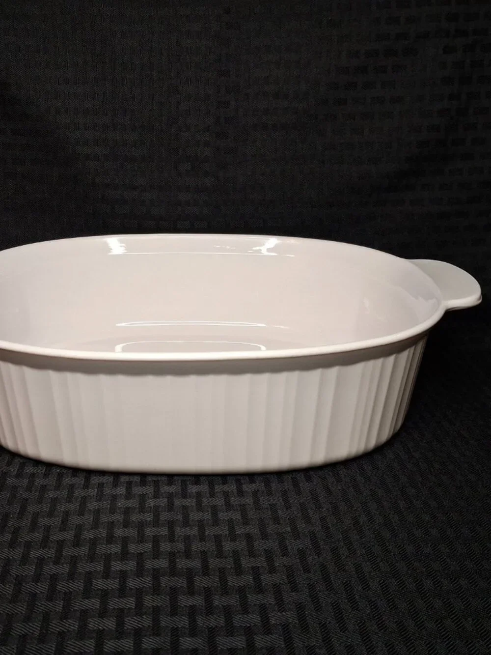 Corning Ware F-14-B French White 4 Liter Oval Casserole Dish